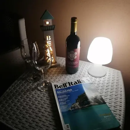 Il Faro D'ogliastra 아파트 *